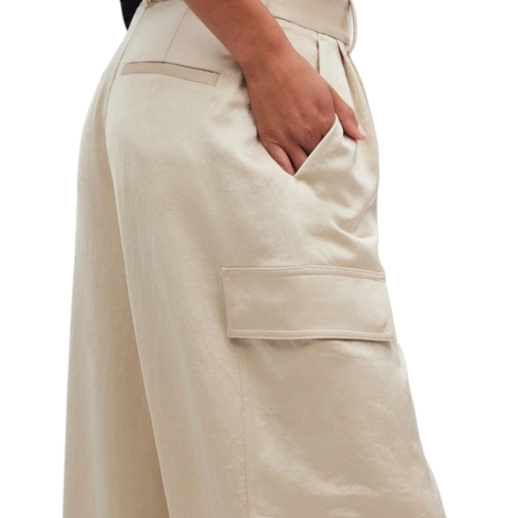 Madewell Satin High Rise Straight Cargo Trousers NWOT in Light Sand Beige 12 - Picture 5 of 9